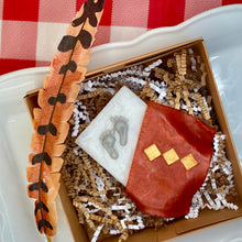 Load image into Gallery viewer, Snowy Footprint and A Lost Blanket