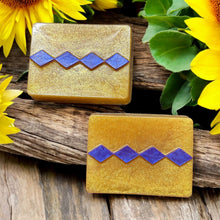 Load image into Gallery viewer, Fancy Choctaw Diamonds
